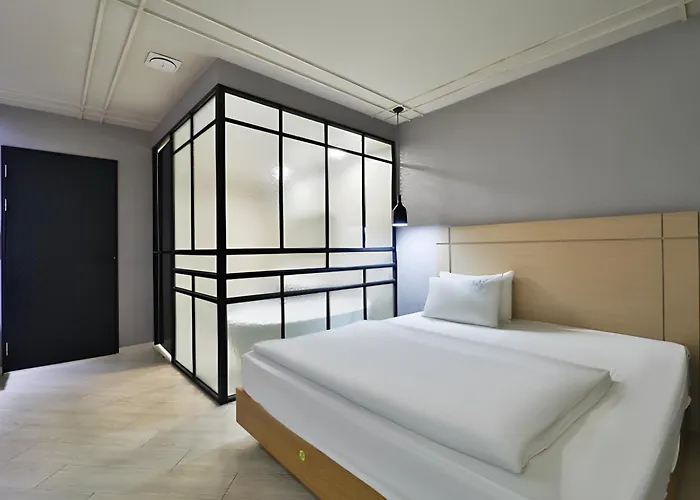 2 Heaven Seomyeon 3* Busan