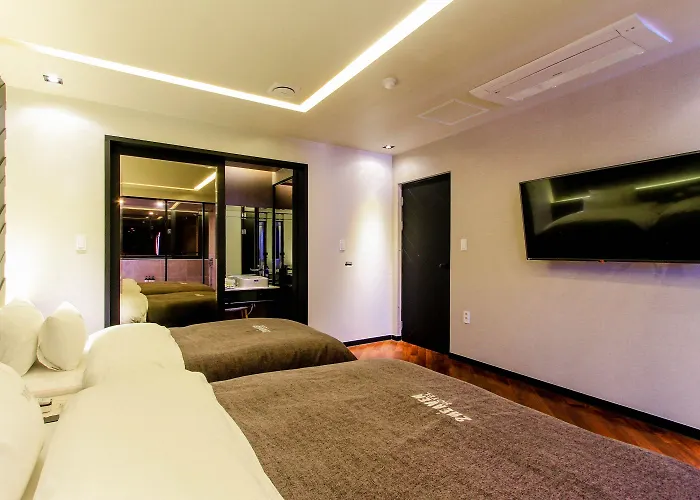 Hotel 2 Heaven Seomyeon 3*